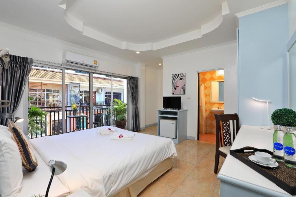 Arya Boutiqueroom Patong Extérieur photo