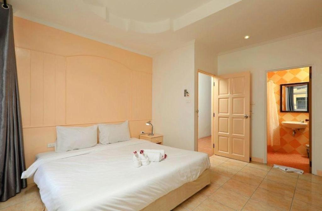 Arya Boutiqueroom Patong Extérieur photo