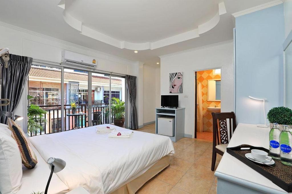 Arya Boutiqueroom Patong Extérieur photo