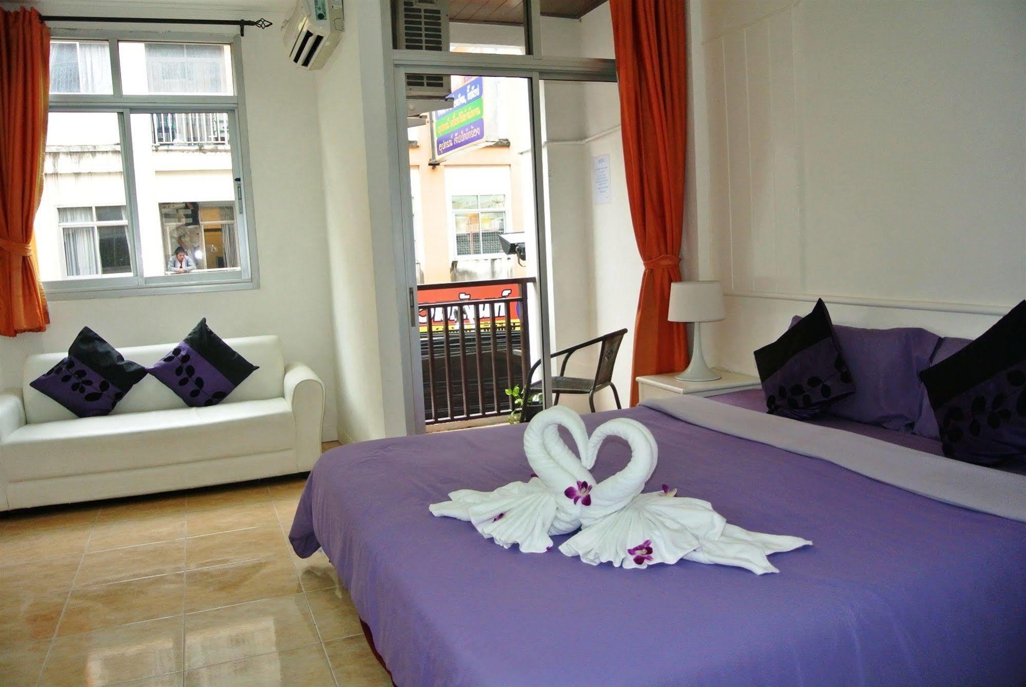 Arya Boutiqueroom Patong Extérieur photo